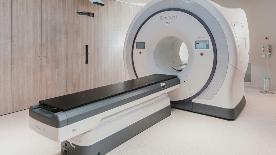 Comprehensive health check service
